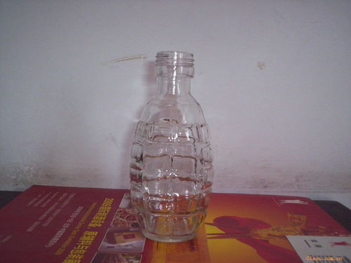 徐州鑫泰玻璃瓶廠 專業(yè)供應(yīng)優(yōu)質(zhì)玻璃瓶，報(bào)價與圖片詳情